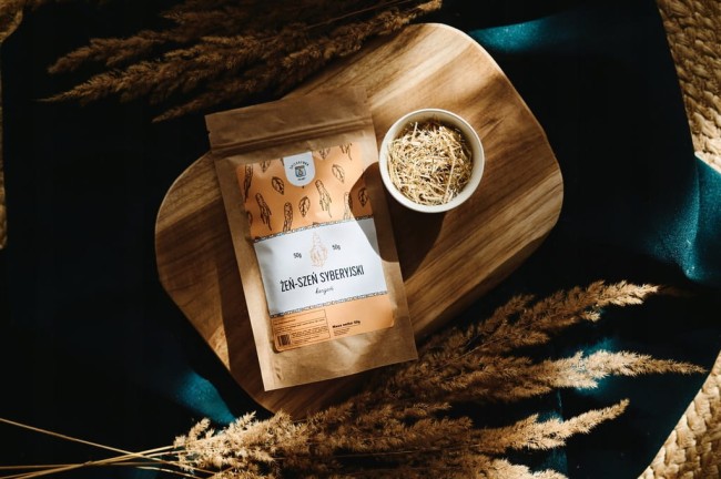 Przejdź do produktu ŻEŃ-SZEŃ SYBERYJSKI korzeń 50g