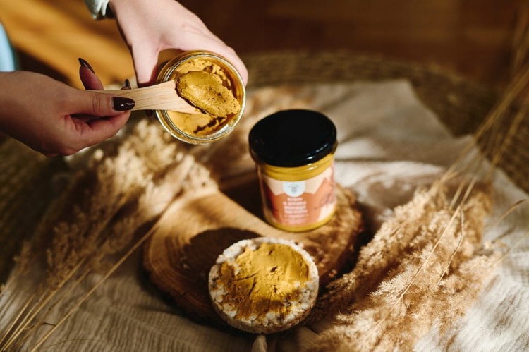 33e1424a2acc85bcdca5a4339d3b7539