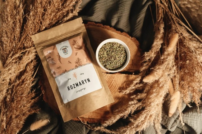 Przejdź do produktu Rozmaryn suszony 100g